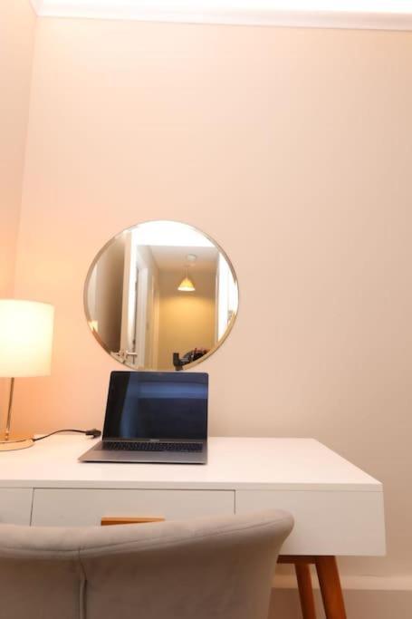 Riverside Serviced Apartments London Exterior photo